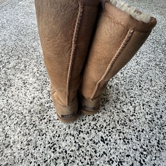 Ugg Classic Tall Boots Womens 6 Chestnut Suede Sheepskin Shearling 5815 Fur - Picture 4 of 9